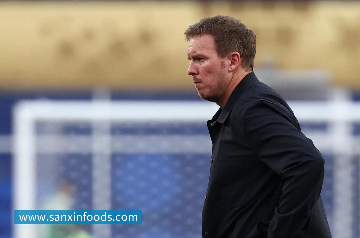 大发体育阿根廷跟队透露:罗梅罗将首发出战佛得角,劳塔罗比小蜘蛛顺位靠前 大发体育阿根廷跟队透露:罗梅罗将首发出战佛得角,劳塔罗比小蜘蛛顺位靠前